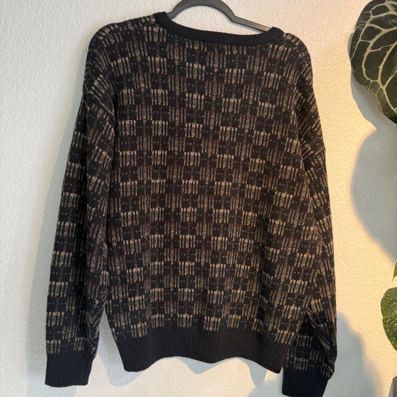90’s pattern Sweater - Picture 4 of 5